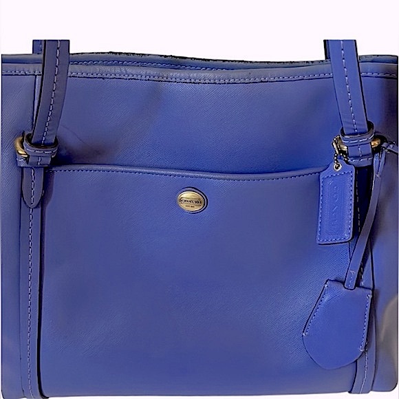 𝐂𝐎𝐀𝐂𝐇 𝐏𝐄𝐘𝐓𝐎𝐍 𝐒𝐀𝐅𝐅𝐈𝐀𝐍𝐎 𝐋𝐄𝐀𝐓𝐇𝐄𝐑 𝐙𝐈𝐏 𝐓𝐎𝐓𝐄 𝐄𝐔𝐂 - Picture 5 of 10